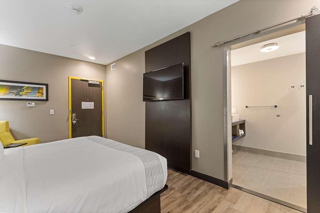 Glo Best Western Savannah-Gateway I-95 Стая снимка